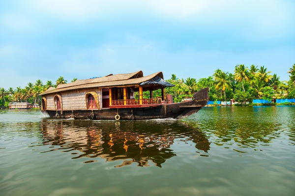 Ultimate Kerala Group Tour – Nature, Culture & Fun
